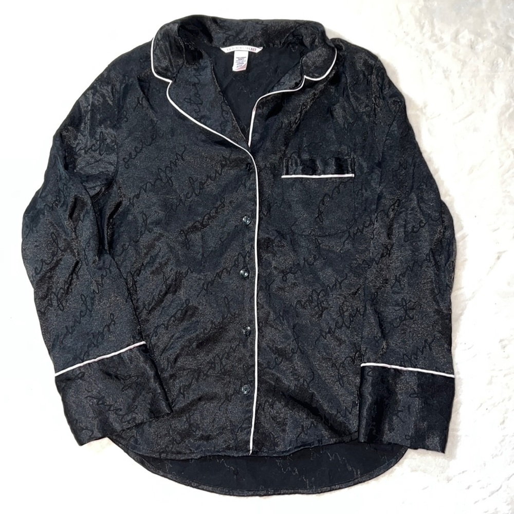 Victoria’s Secret button down pajama‎ top